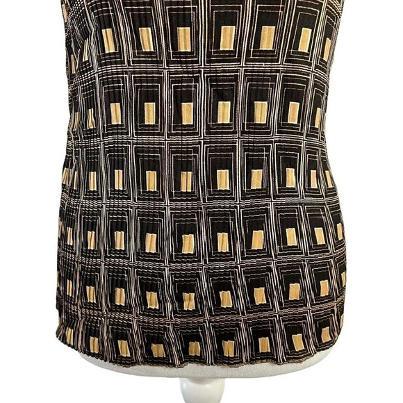 Geometric Retro Pattern Pleated Tank Top Neutral Colors Stretch Multi Patterned - Picture 5 of 7